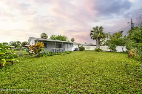 813 7th Street Merritt Island FL 32953