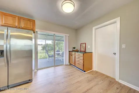 813 7th Street Merritt Island FL 32953