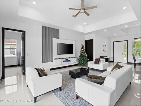 434 Flagler Road SE Palm Bay FL 32909