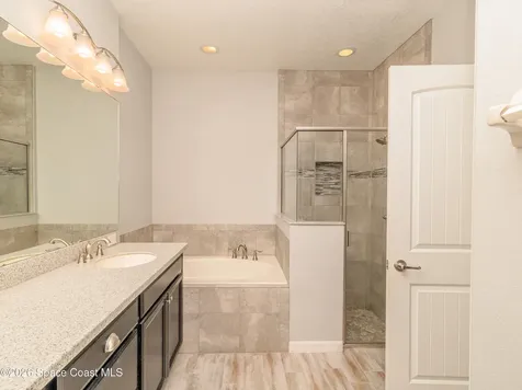 7603 Loren Cove Drive Melbourne FL 32940