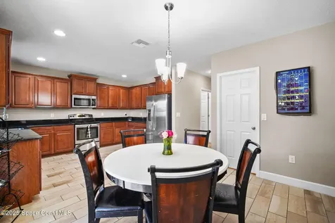 2028 Snapdragon Drive NW Palm Bay FL 32907