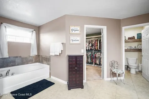 2028 Snapdragon Drive NW Palm Bay FL 32907
