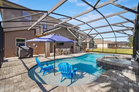 2028 Snapdragon Drive NW Palm Bay FL 32907