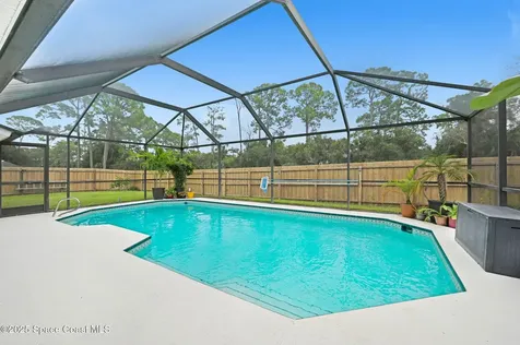 654 Sheridan Woods Drive Melbourne FL 32904