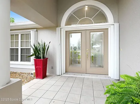 654 Sheridan Woods Drive Melbourne FL 32904