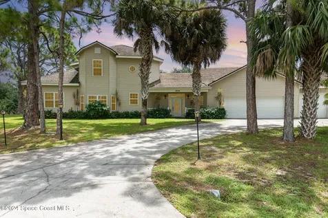 2885 Foxglove Avenue SW Palm Bay FL 32908