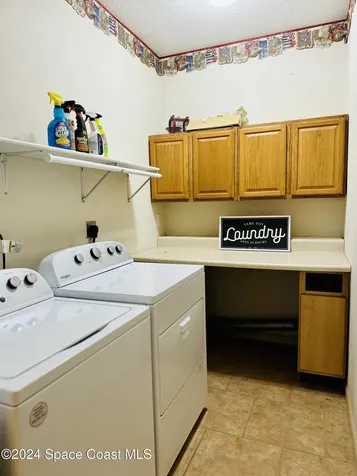 2885 Foxglove Avenue SW Palm Bay FL 32908