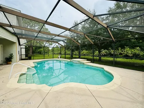 2885 Foxglove Avenue SW Palm Bay FL 32908