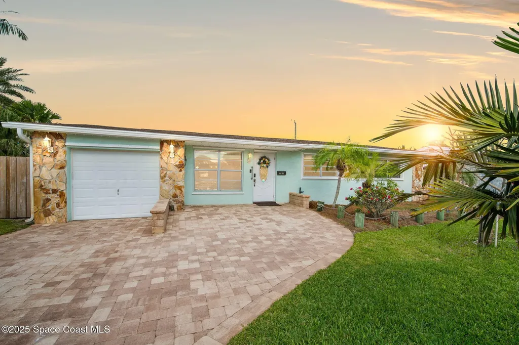 181 SE 3rd Street Satellite Beach FL 32937
