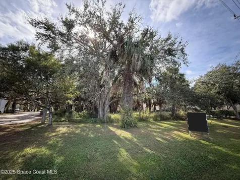 0000 Hibiscus Boulevard Melbourne FL 32901