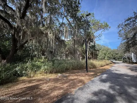 0000 Hibiscus Boulevard Melbourne FL 32901