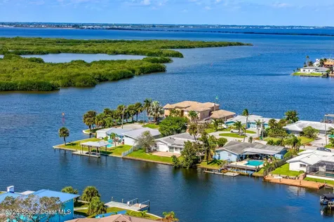 272 Bahama Boulevard Cocoa Beach FL 32931