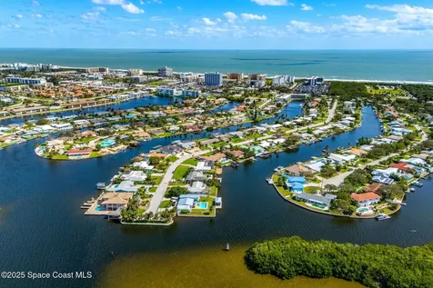 272 Bahama Boulevard Cocoa Beach FL 32931