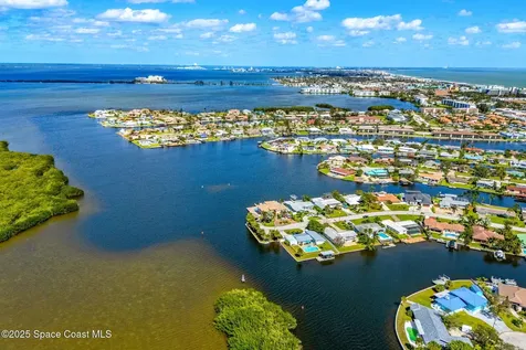 272 Bahama Boulevard Cocoa Beach FL 32931