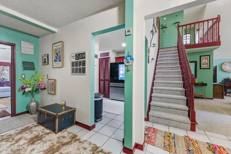 951 Pembroke Avenue NE Palm Bay FL 32907