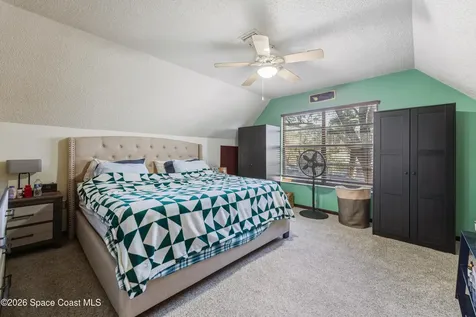 951 Pembroke Avenue NE Palm Bay FL 32907