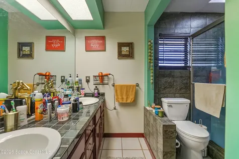951 Pembroke Avenue NE Palm Bay FL 32907