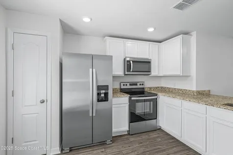 1155 Saturn Street SE Palm Bay FL 32909