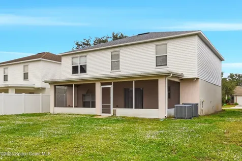 627 Peachtree Street Titusville FL 32780
