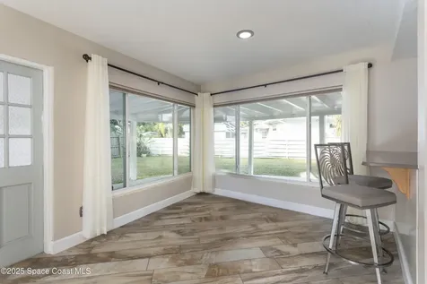 33 W Melbourne Avenue Melbourne FL 32901