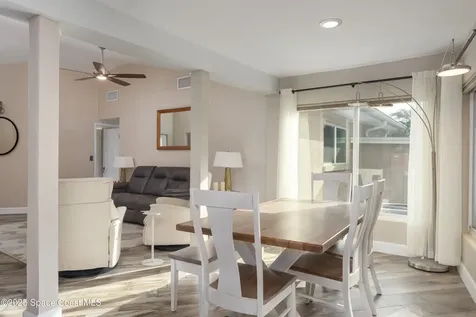 33 W Melbourne Avenue Melbourne FL 32901