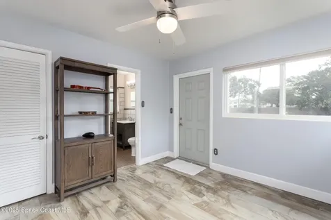 33 W Melbourne Avenue Melbourne FL 32901