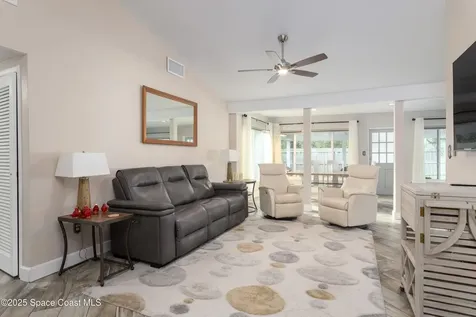 33 W Melbourne Avenue Melbourne FL 32901