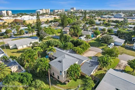 220 Avenida De Paz Indialantic FL 32903