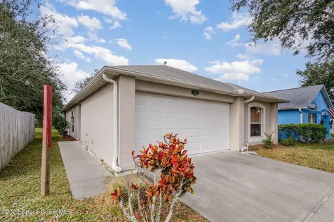 2885 Maderia Circle Melbourne FL 32935