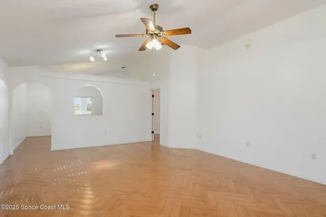 2885 Maderia Circle Melbourne FL 32935