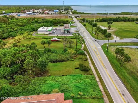 2513 N Banana River Drive Merritt Island FL 32952