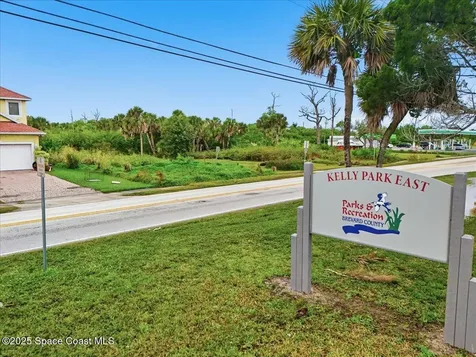 2513 N Banana River Drive Merritt Island FL 32952