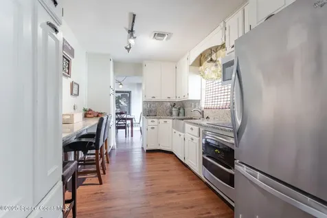 905 S Brevard Avenue Cocoa Beach FL 32931