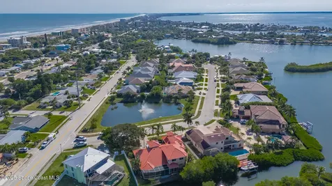 905 S Brevard Avenue Cocoa Beach FL 32931