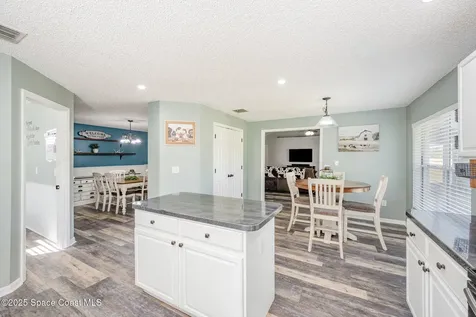 3291 Fitzpatrick Avenue SW Palm Bay FL 32908