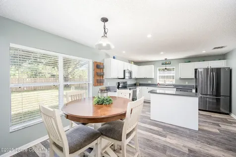 3291 Fitzpatrick Avenue SW Palm Bay FL 32908