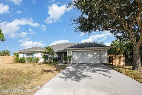 3291 Fitzpatrick Avenue SW Palm Bay FL 32908