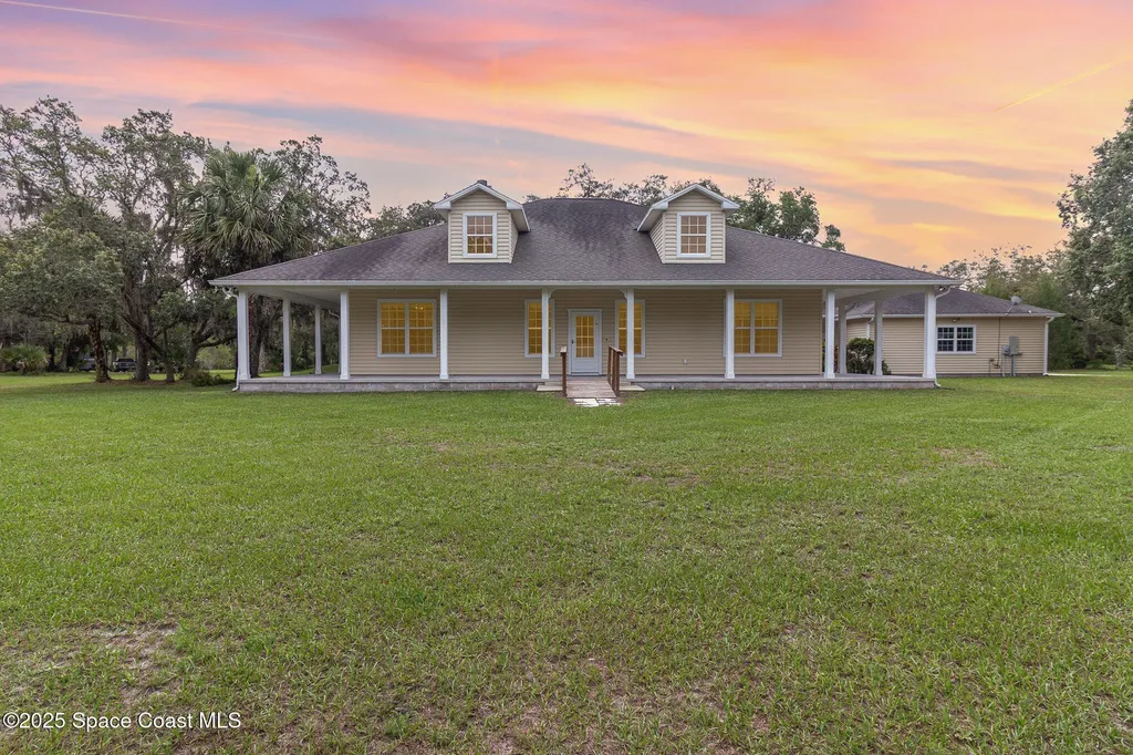 2691 Phillips Road Christmas FL 32709