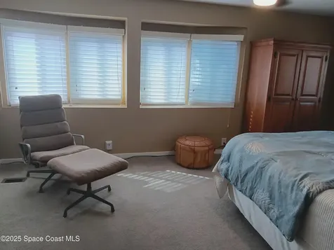 621 Hyacinth Circle E Barefoot Bay FL 32976