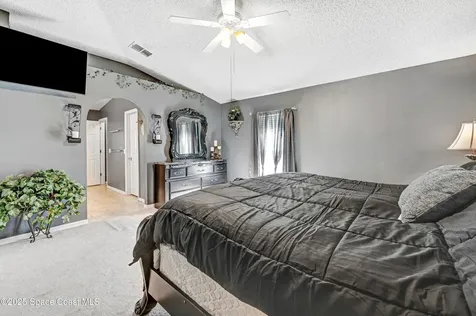 1652 La Maderia Drive SW Palm Bay FL 32908