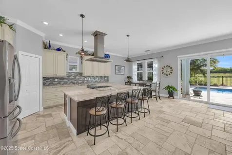 379 SW South Quick Circle Port St. Lucie FL 34953