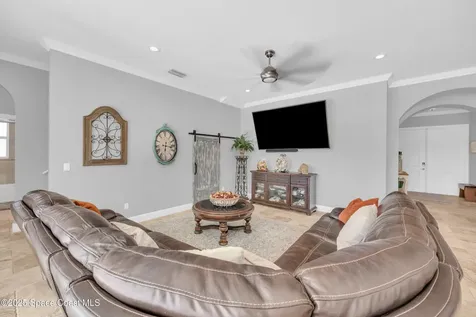 379 SW South Quick Circle Port St. Lucie FL 34953