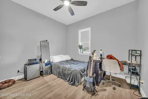 379 SW South Quick Circle Port St. Lucie FL 34953