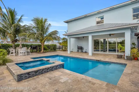 379 SW South Quick Circle Port St. Lucie FL 34953