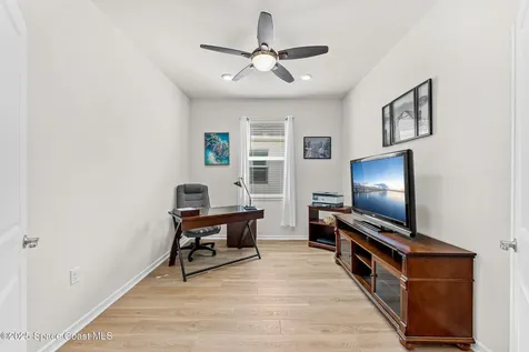 8870 Shoreline Avenue Melbourne FL 32940