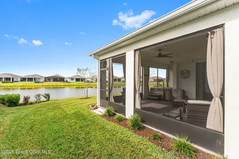 8870 Shoreline Avenue Melbourne FL 32940