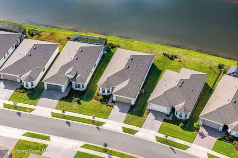 8870 Shoreline Avenue Melbourne FL 32940