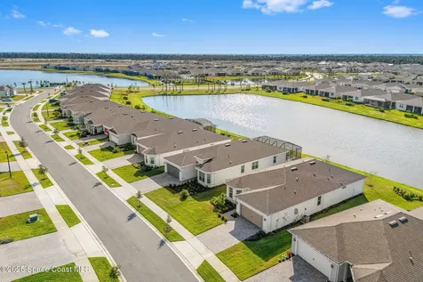 8870 Shoreline Avenue Melbourne FL 32940