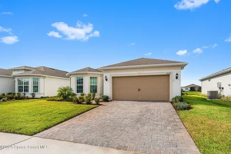 8870 Shoreline Avenue Melbourne FL 32940