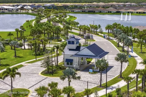 8870 Shoreline Avenue Melbourne FL 32940
